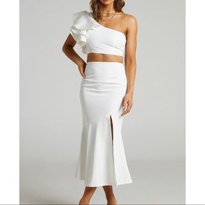 Showpo ONE SHOULDER CROP TOP AND MIDI SKIRT TWO PIECE SET